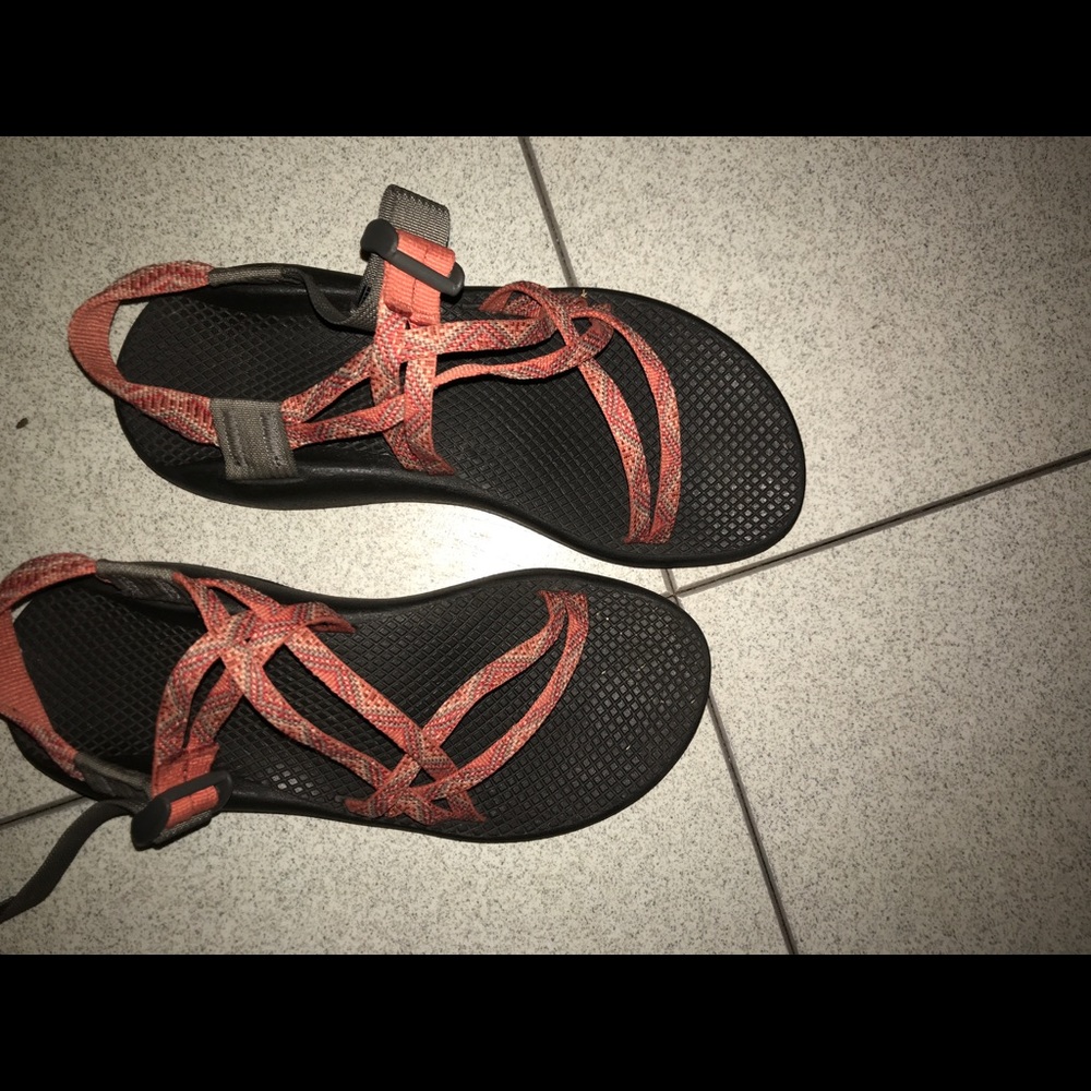 Chacos that are Hardly worn and in great shape!